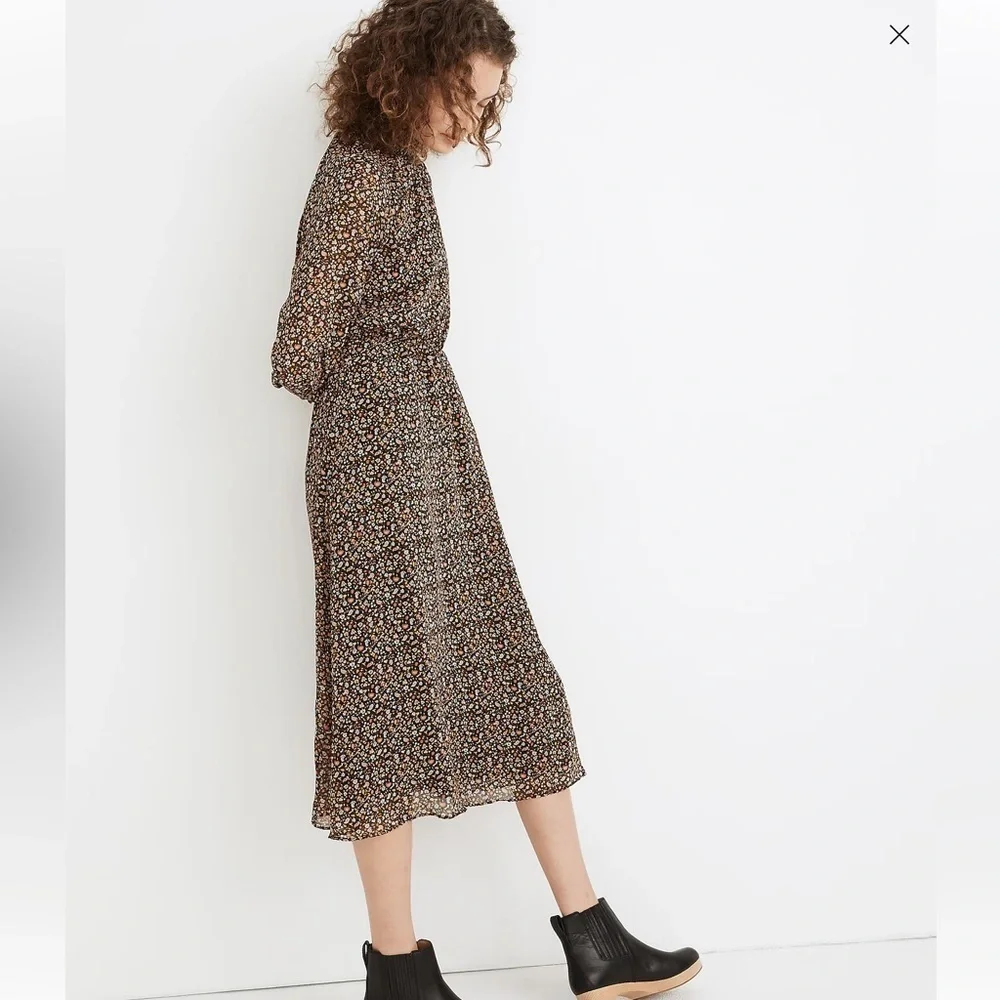 Madewell (Re)sourced Georgette Smocked Midi Dress in Folktale Paisley Size XS - Picture 3 of 14